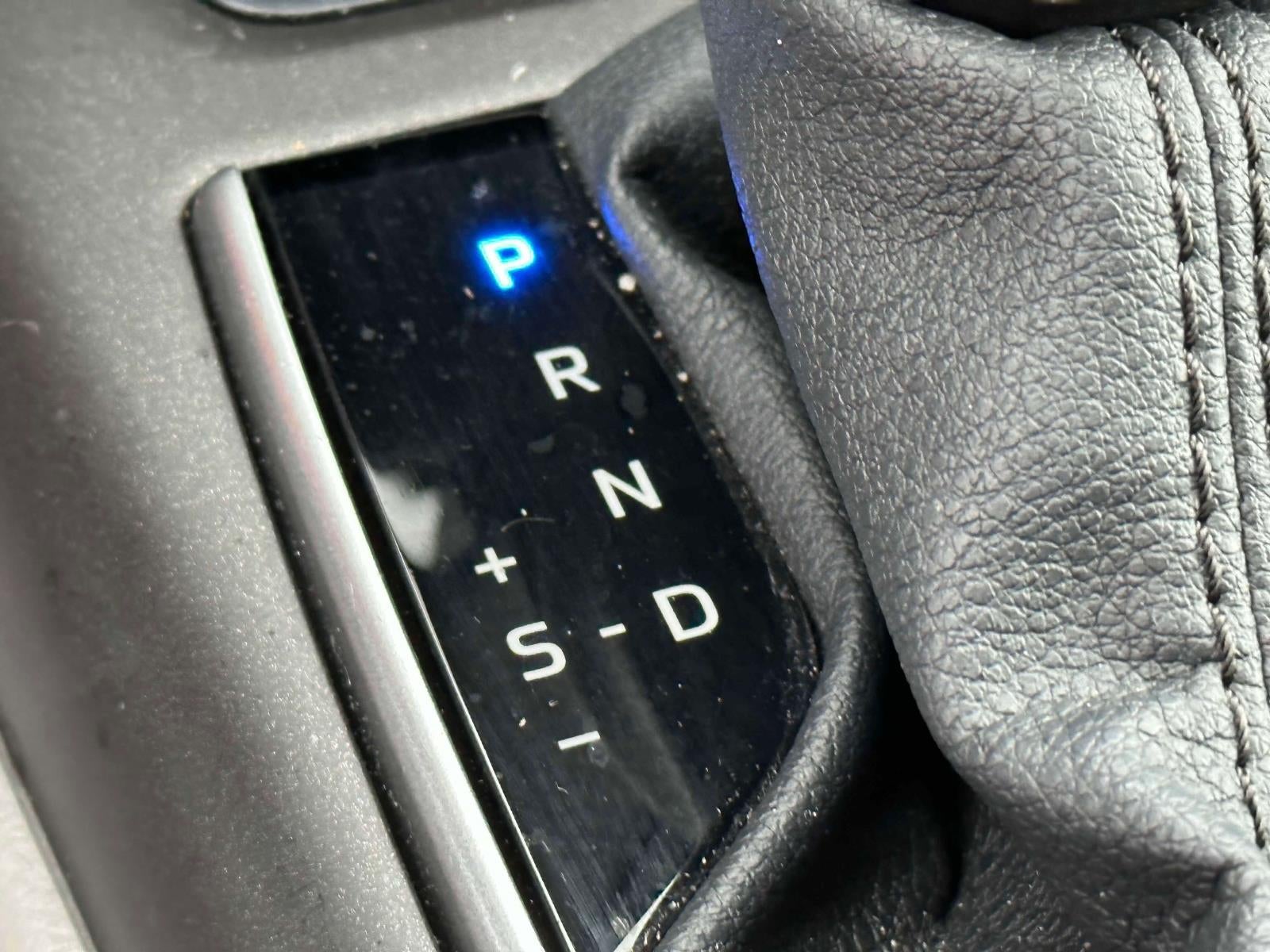 2022 Toyota Camry LE AWD