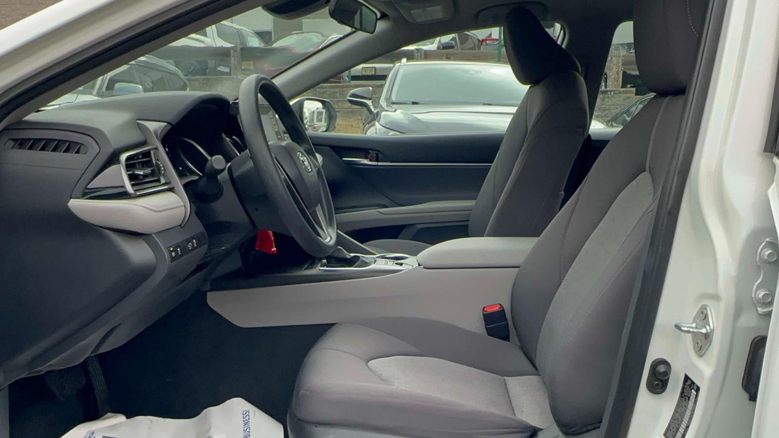 2022 Toyota Camry LE AWD