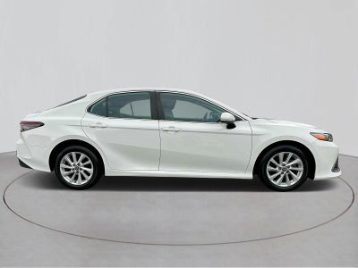 2022 Toyota Camry LE AWD