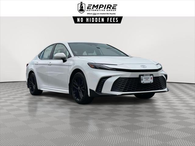 2025 Toyota Camry SE - Photo 37