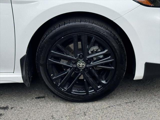 2025 Toyota Camry SE - Photo 42