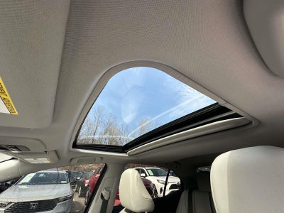 2024 Toyota Camry Hybrid XLE