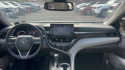 2024 Toyota Camry Hybrid XLE