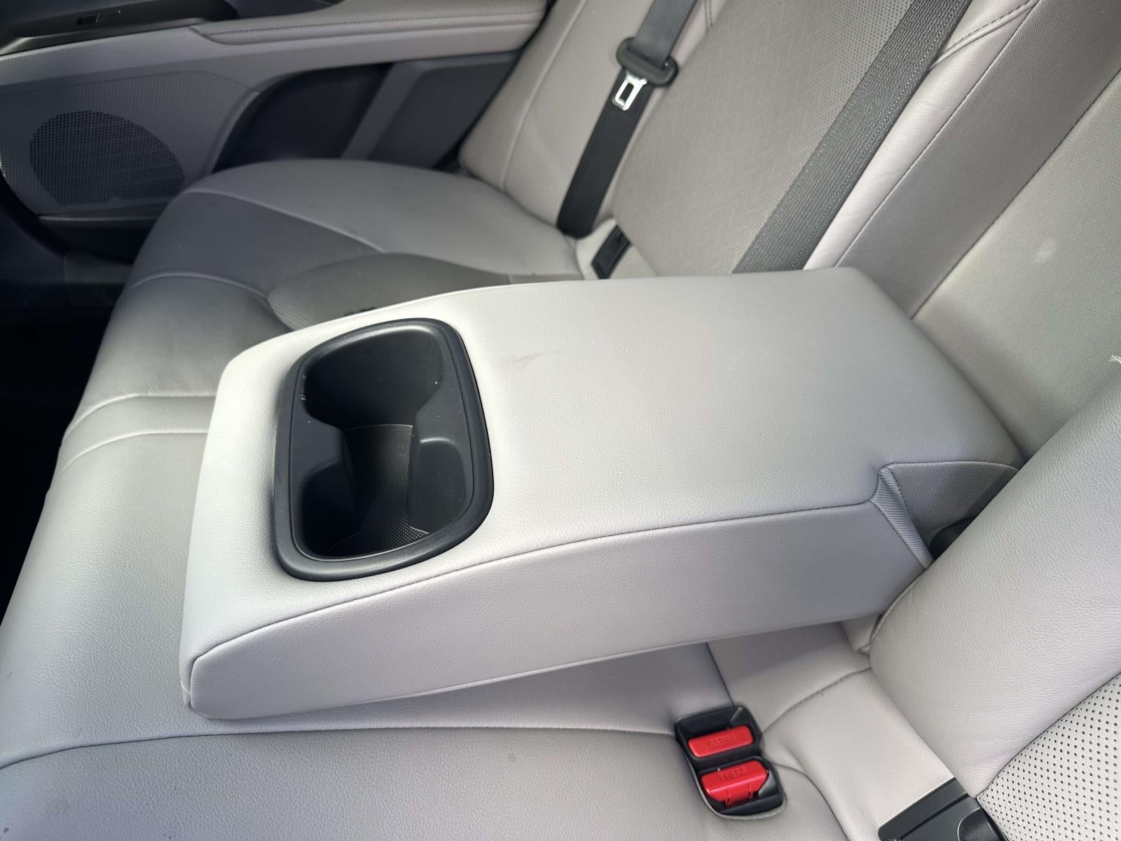 2024 Toyota Camry Hybrid XLE