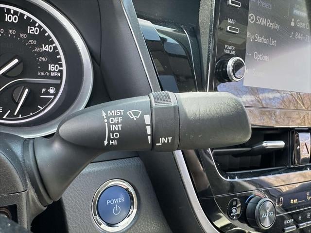 2024 Toyota Camry Hybrid XLE