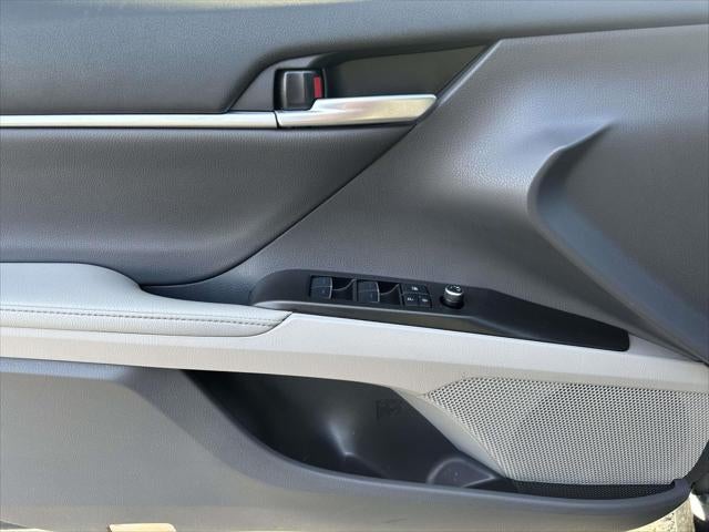 2024 Toyota Camry Hybrid XLE