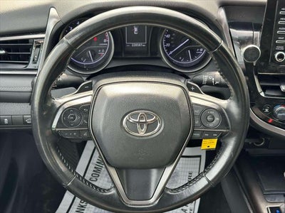 2022 Toyota Camry SE