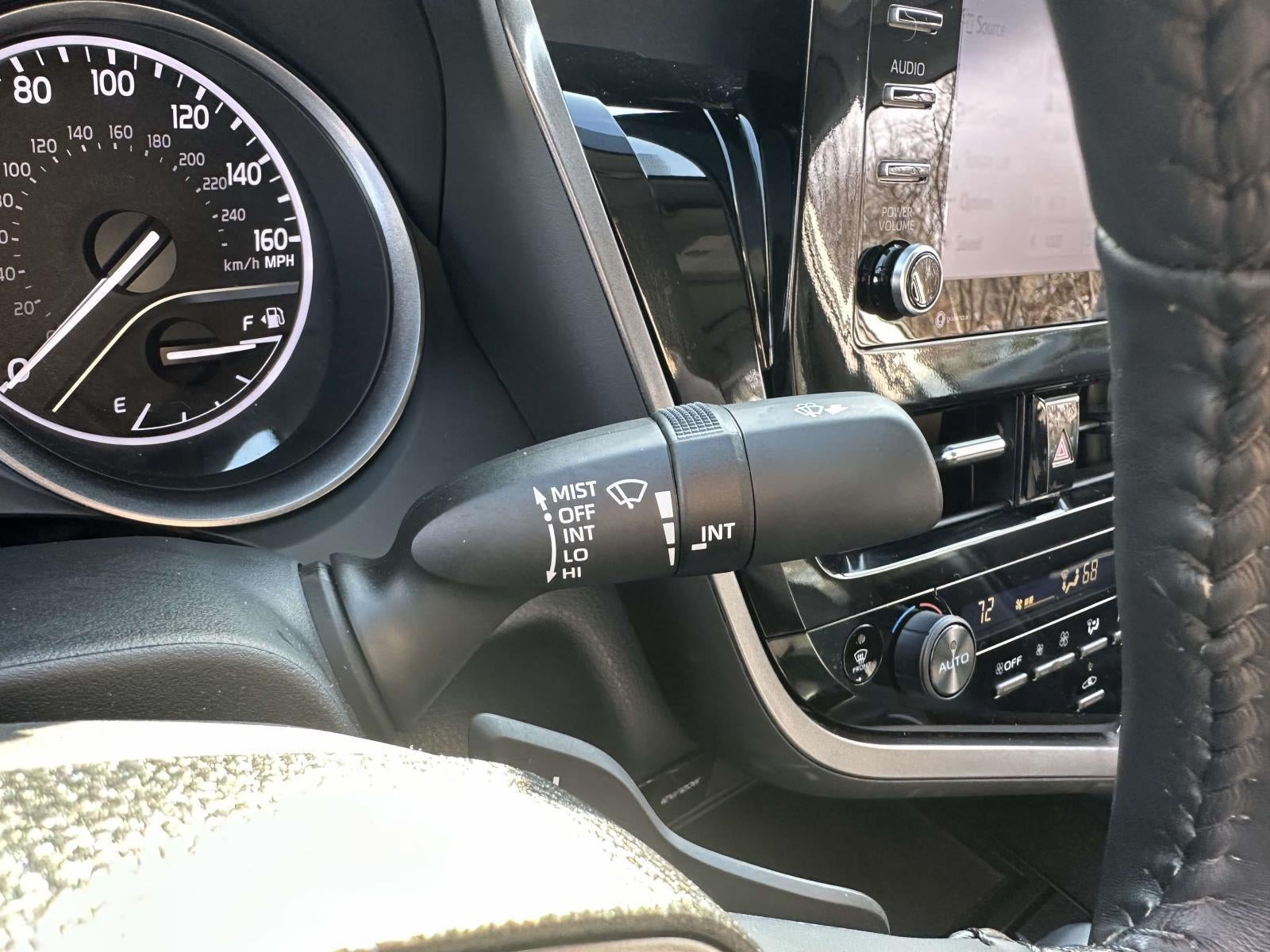 2023 Toyota Camry SE AWD