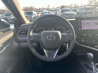 2023 Toyota Camry SE AWD