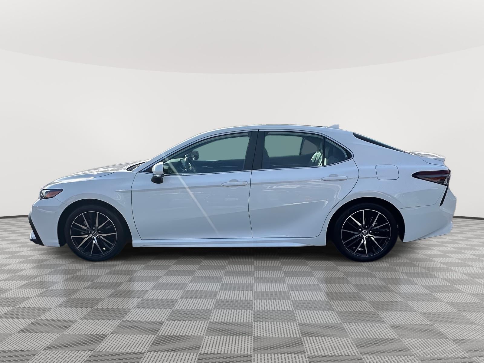 2023 Toyota Camry SE AWD