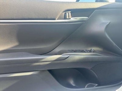 2023 Toyota Camry SE AWD