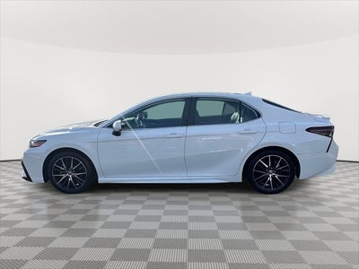 2023 Toyota Camry SE AWD