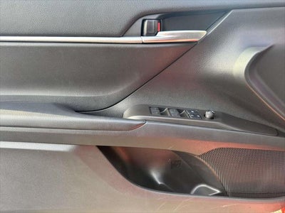 2022 Toyota Camry SE AWD
