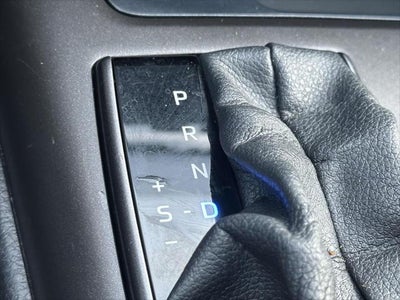 2022 Toyota Camry SE AWD