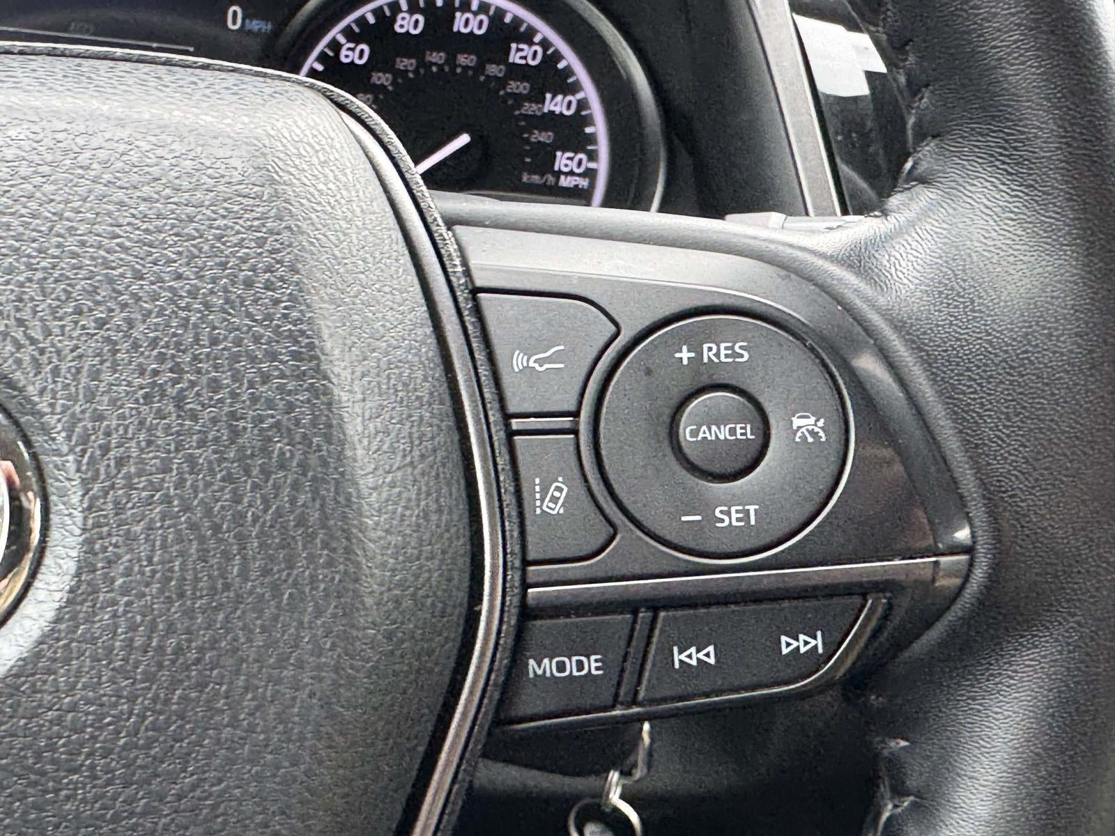 2023 Toyota Camry SE AWD