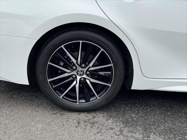 2023 Toyota Camry SE AWD
