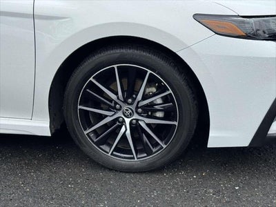 2023 Toyota Camry SE AWD