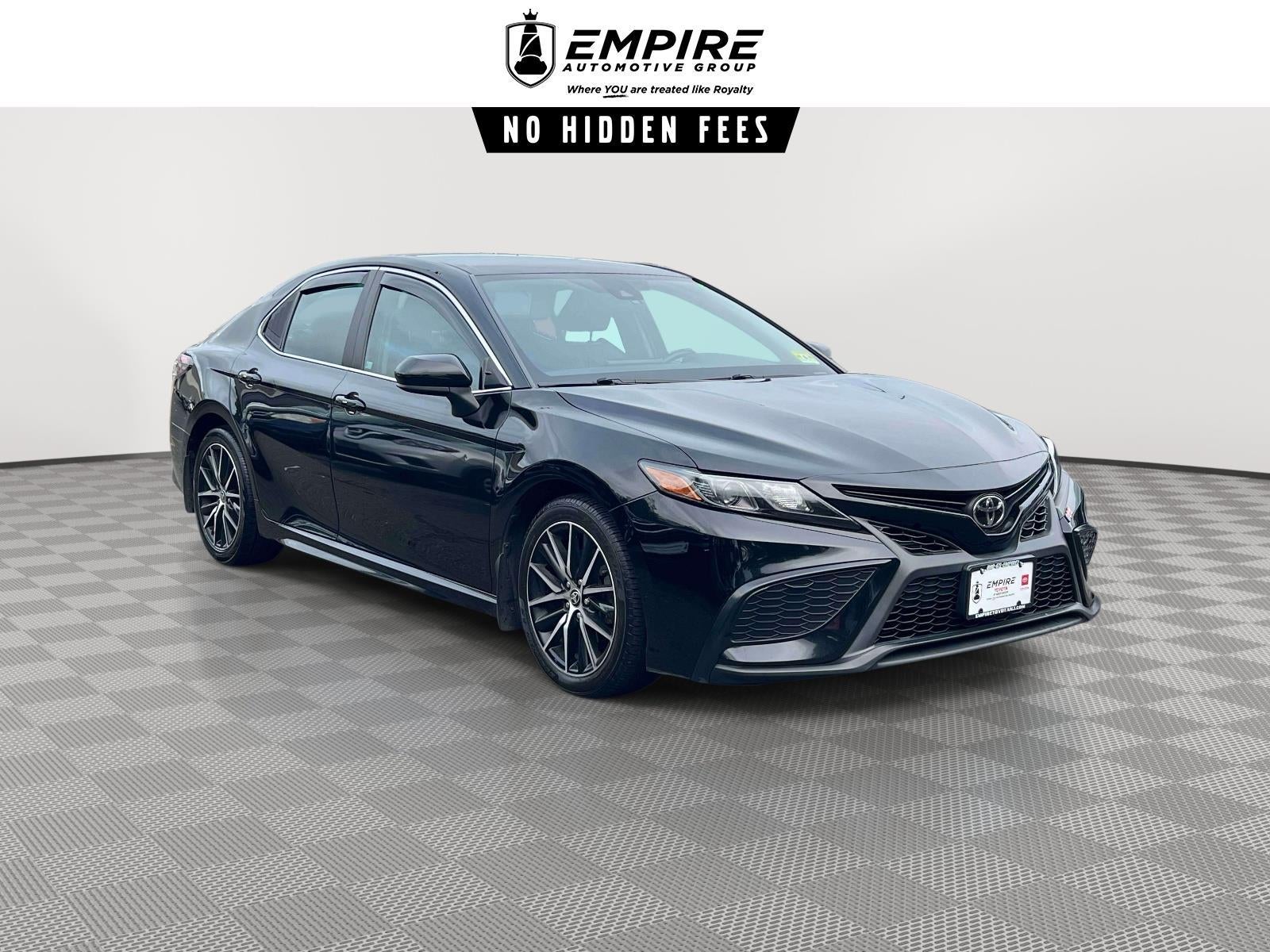 2021 Toyota Camry SE AWD