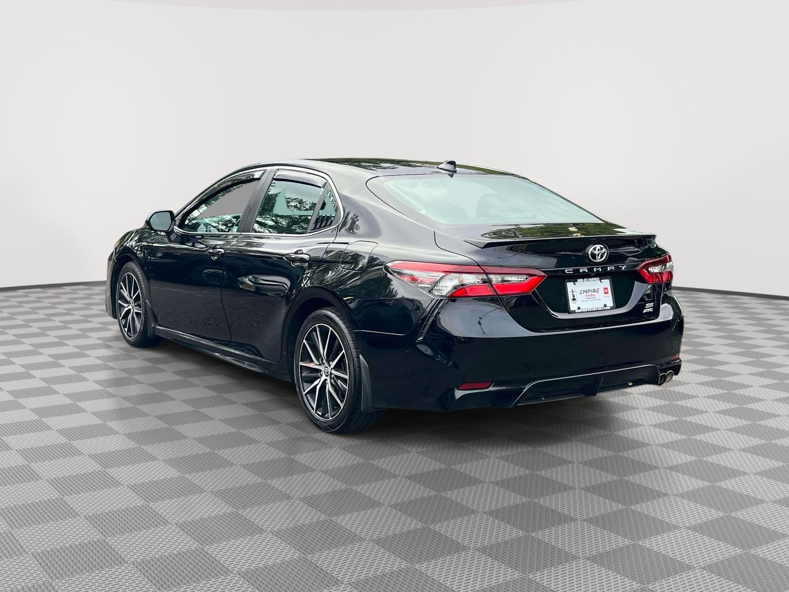 2021 Toyota Camry SE AWD