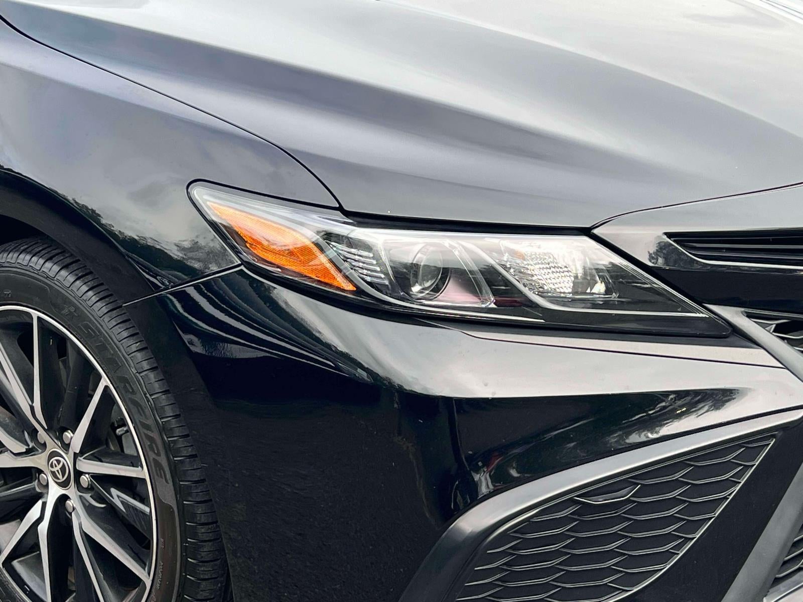 2021 Toyota Camry SE AWD