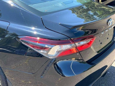 2024 Toyota Camry Hybrid SE