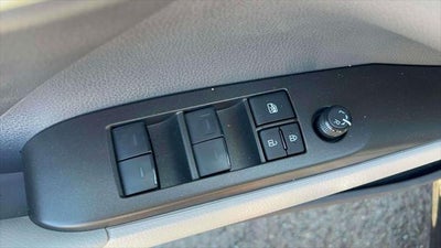 2024 Toyota Camry Hybrid SE