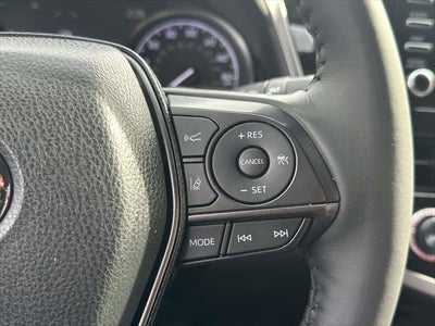 2023 Toyota Camry SE AWD