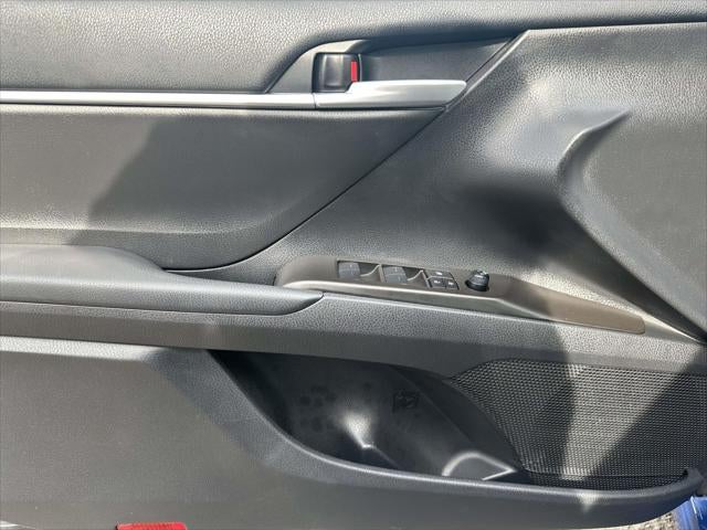 2023 Toyota Camry SE AWD