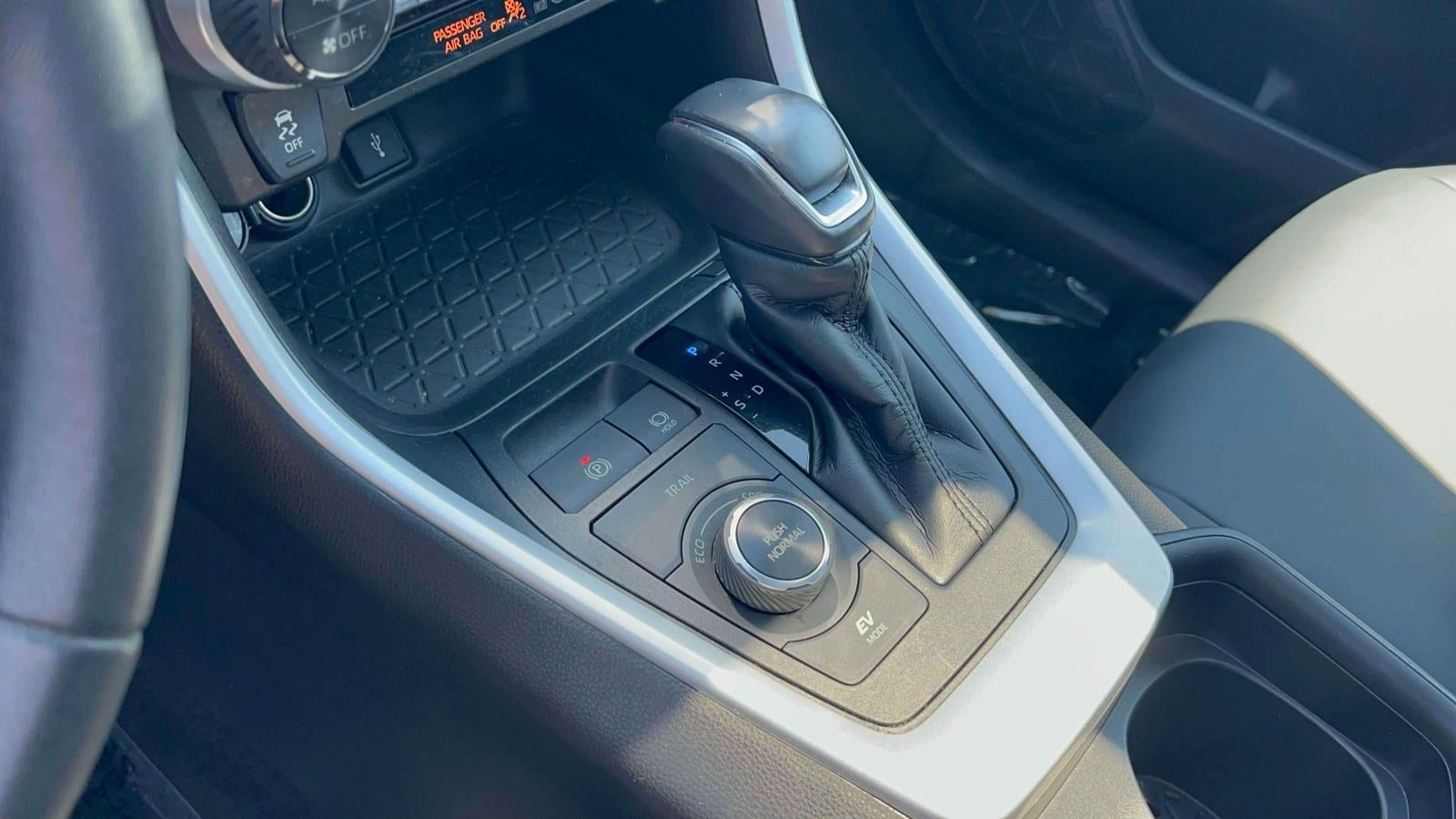 2021 Toyota RAV4 Hybrid XLE Premium