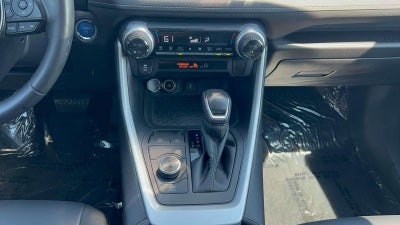 2021 Toyota RAV4 Hybrid XLE Premium