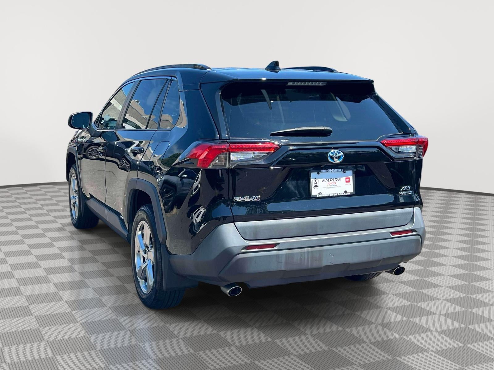 2021 Toyota RAV4 Hybrid XLE Premium