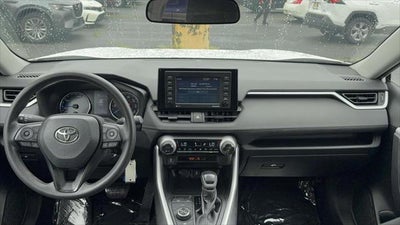 2022 Toyota RAV4 Hybrid LE