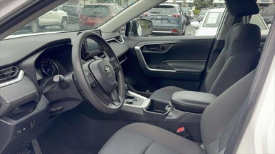 2022 Toyota RAV4 Hybrid LE