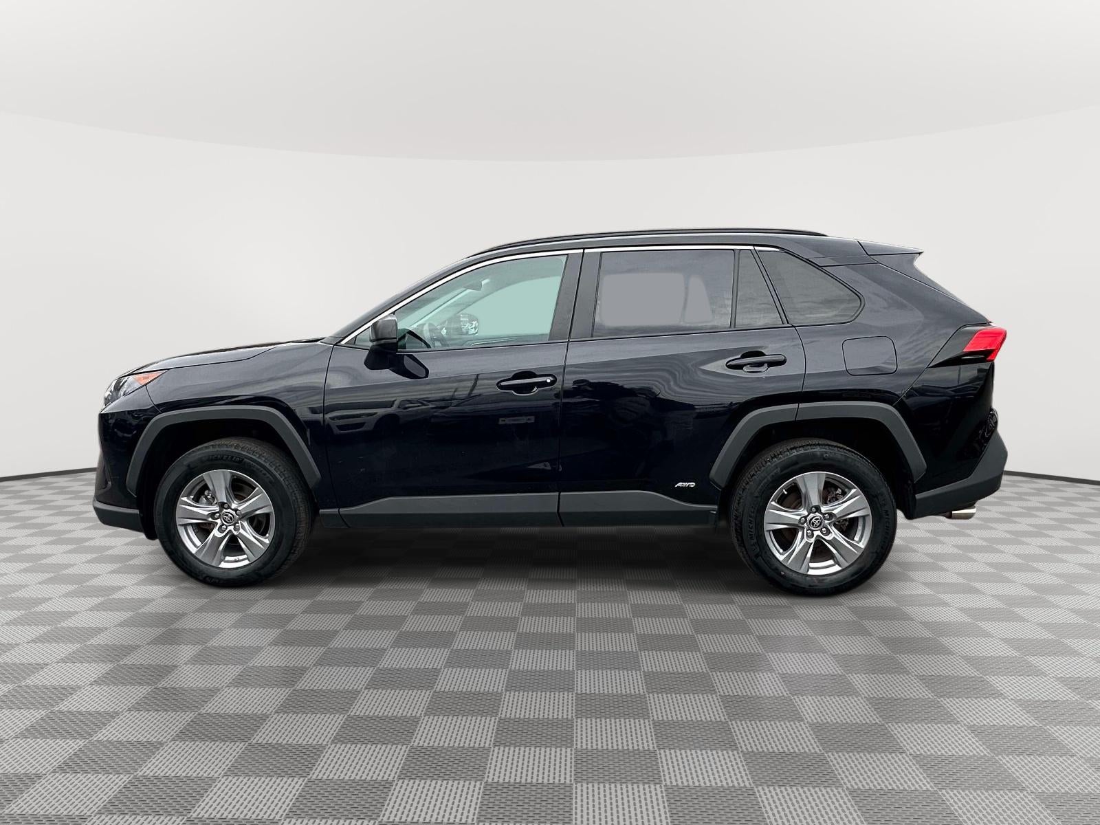 2022 Toyota RAV4 Hybrid LE