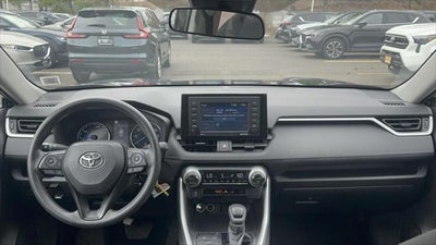 2022 Toyota RAV4 Hybrid LE