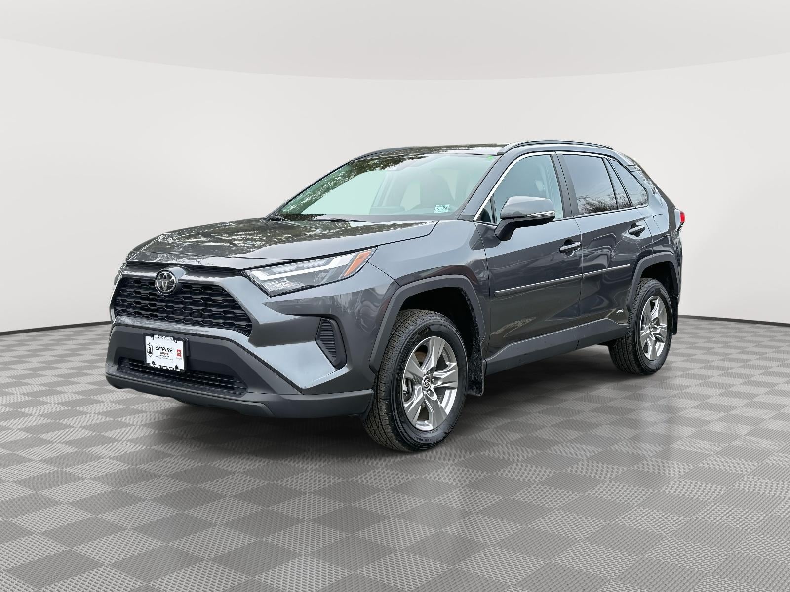 2025 Toyota RAV4 Hybrid XLE
