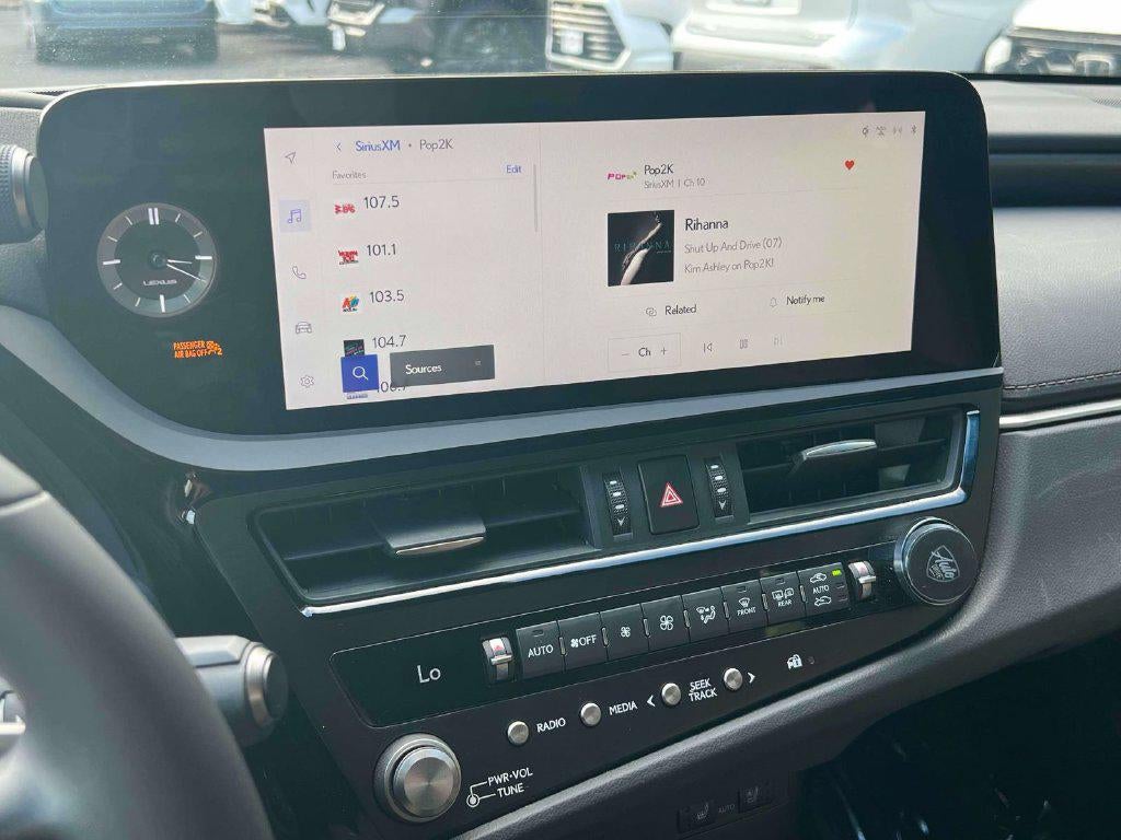 2025 Lexus ES 350 350