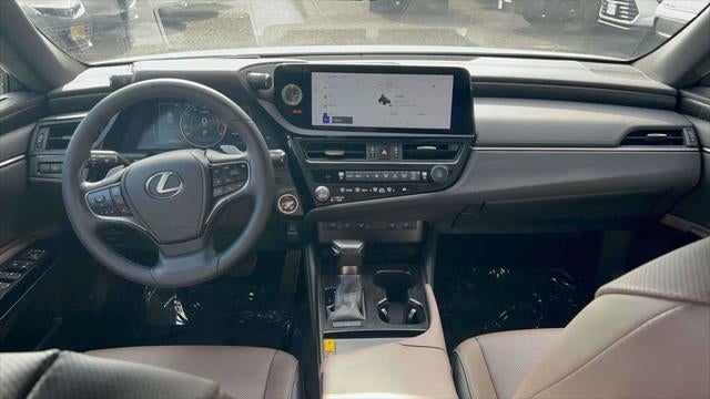 2025 Lexus ES 350 350