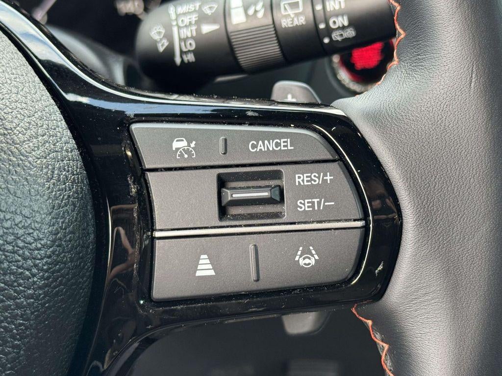 2023 Honda Pilot AWD Sport