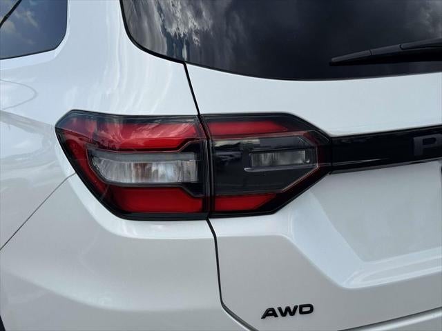 2023 Honda Pilot AWD Sport