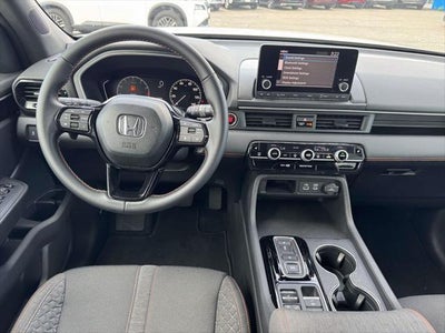 2023 Honda Pilot AWD Sport