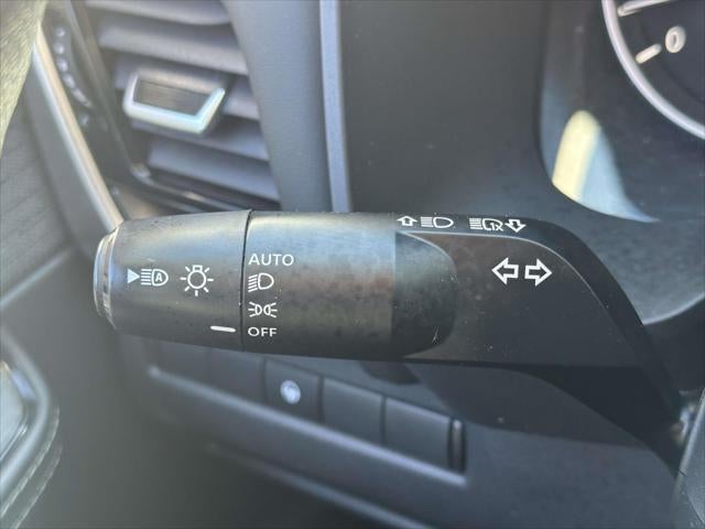 2021 Nissan Rogue SV FWD