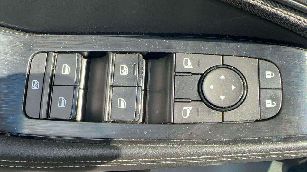 2022 Nissan Rogue SV Intelligent AWD
