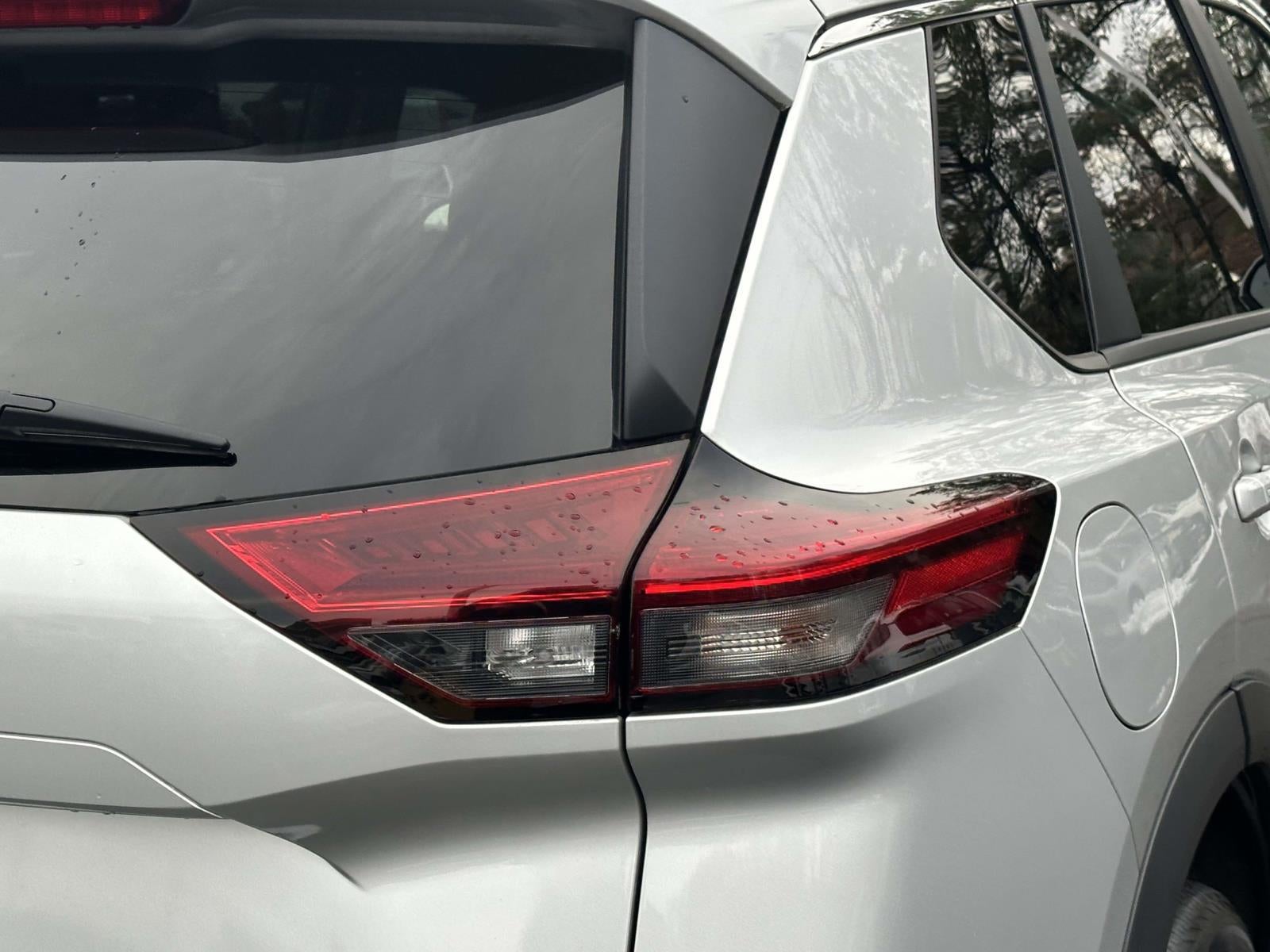 2022 Nissan Rogue SV Intelligent AWD