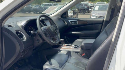 2018 Nissan Pathfinder Platinum
