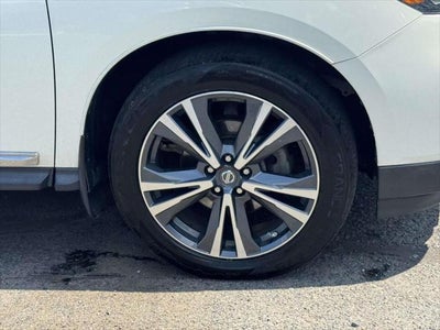 2018 Nissan Pathfinder Platinum