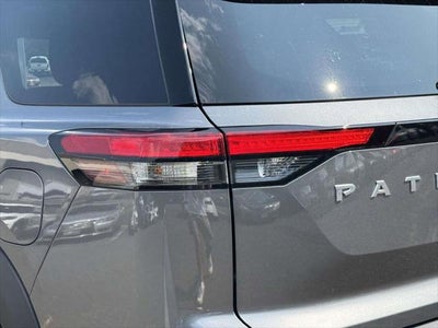 2024 Nissan Pathfinder SV 4WD
