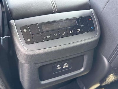 2024 Nissan Pathfinder SV 4WD