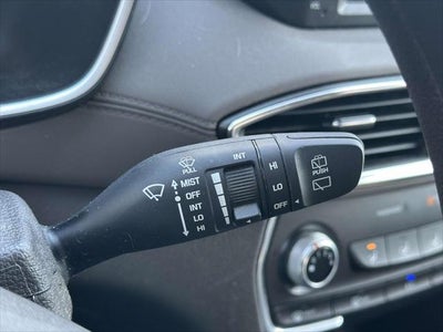 2020 Hyundai Santa Fe SE
