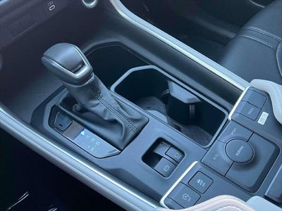 2025 Toyota Grand Highlander LE